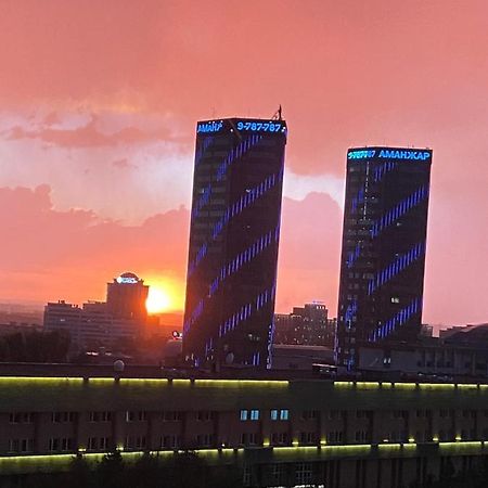 Квартира В Центре Алматы Extérieur photo