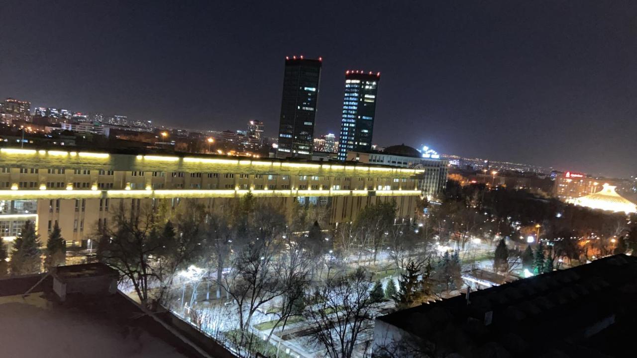 Квартира В Центре Алматы Extérieur photo