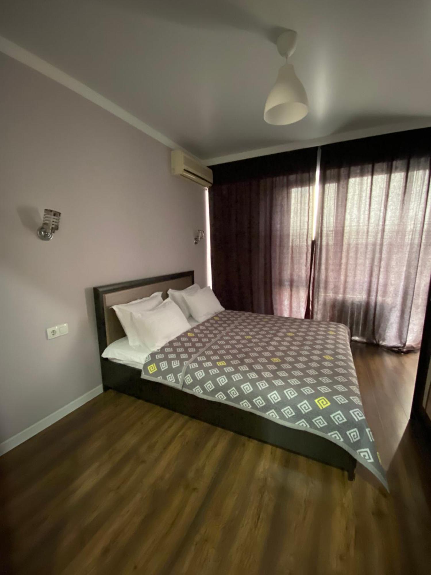 Квартира В Центре Алматы Extérieur photo
