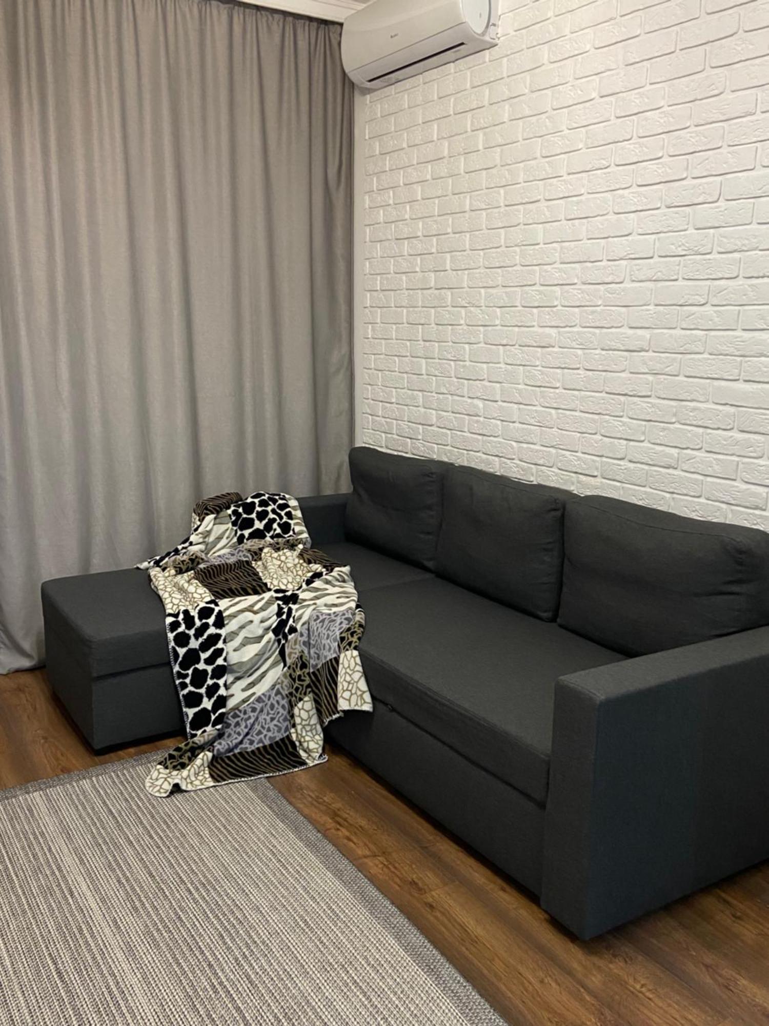 Квартира В Центре Алматы Extérieur photo